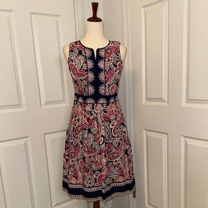 Talbots Sz 4P Dress 17”PTP, 14.5”W, 38”L